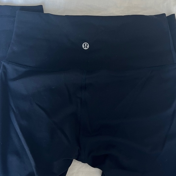 Lululemon Wunder Train High Rise - Picture 3 of 3